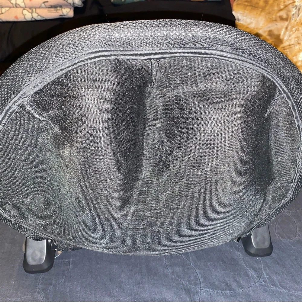 Cat Suction Cup Window Hammock *lightly used*